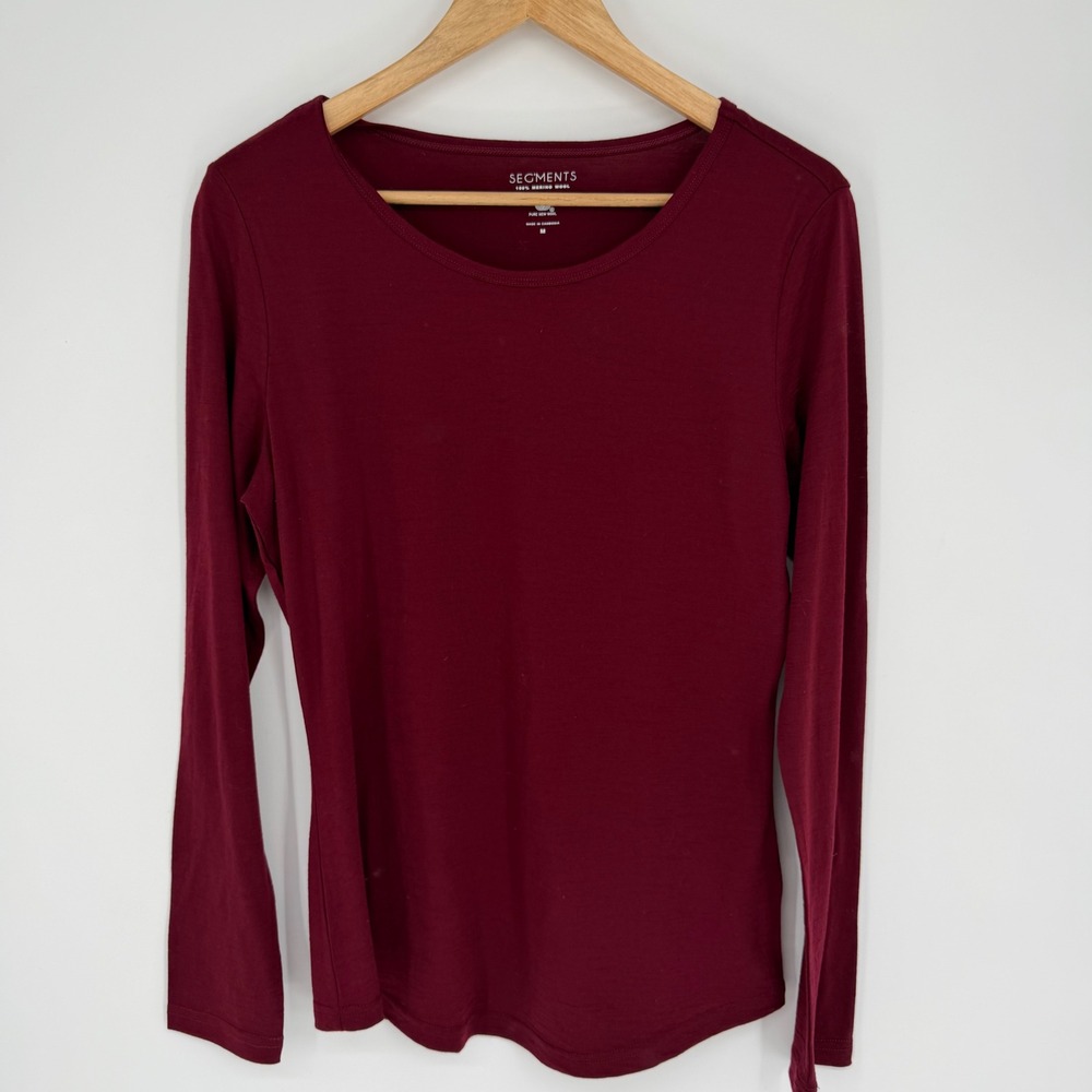 Segments 100% Merino Wool Top Women Base Layer Medium Burgundy Long Sleeve